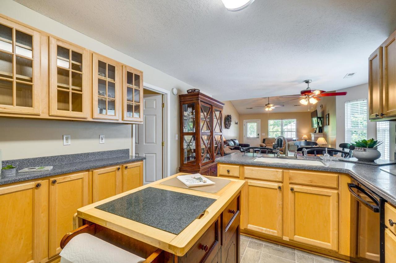 Pigeon Forge Home With Screened Porch, 3 Mi To Town! Esterno foto