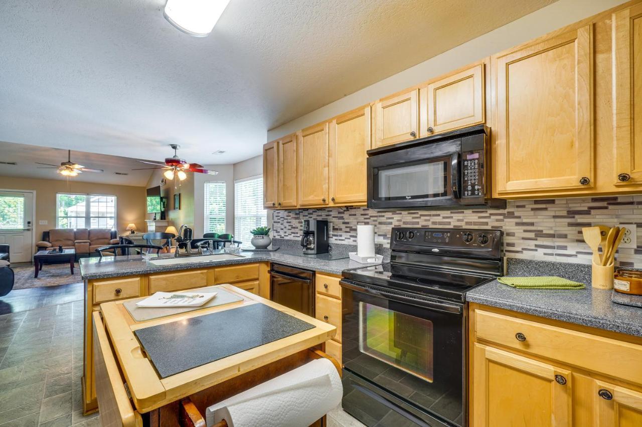Pigeon Forge Home With Screened Porch, 3 Mi To Town! Esterno foto